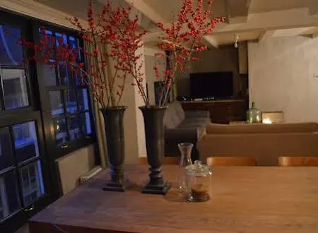 בית הארחה Lanestay Damsquare