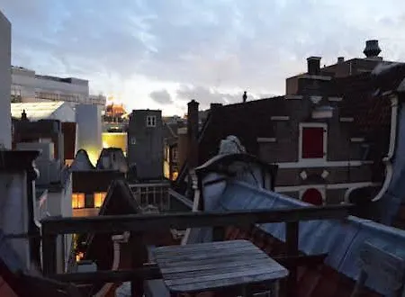 Lanestay Damsquare Amsterdam