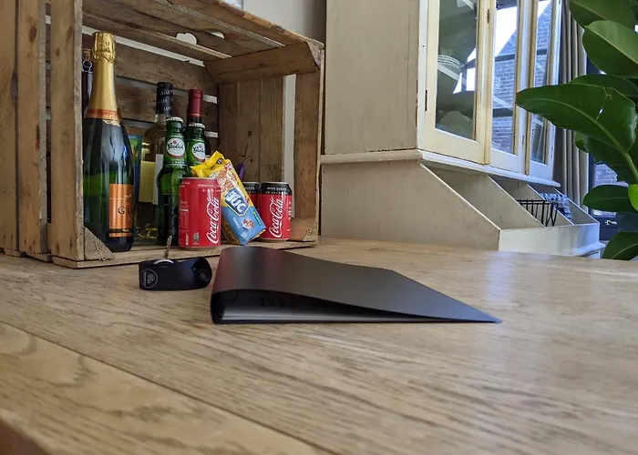 Lanestay Damsquare Vendégház 4*