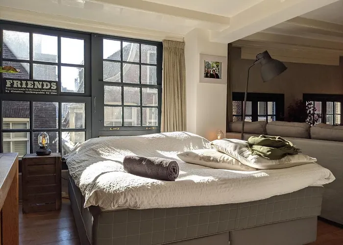 Lanestay Damsquare Vendégház Amszterdam